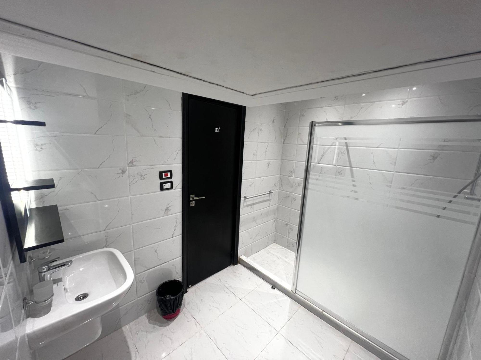 Helio Hotel 2*