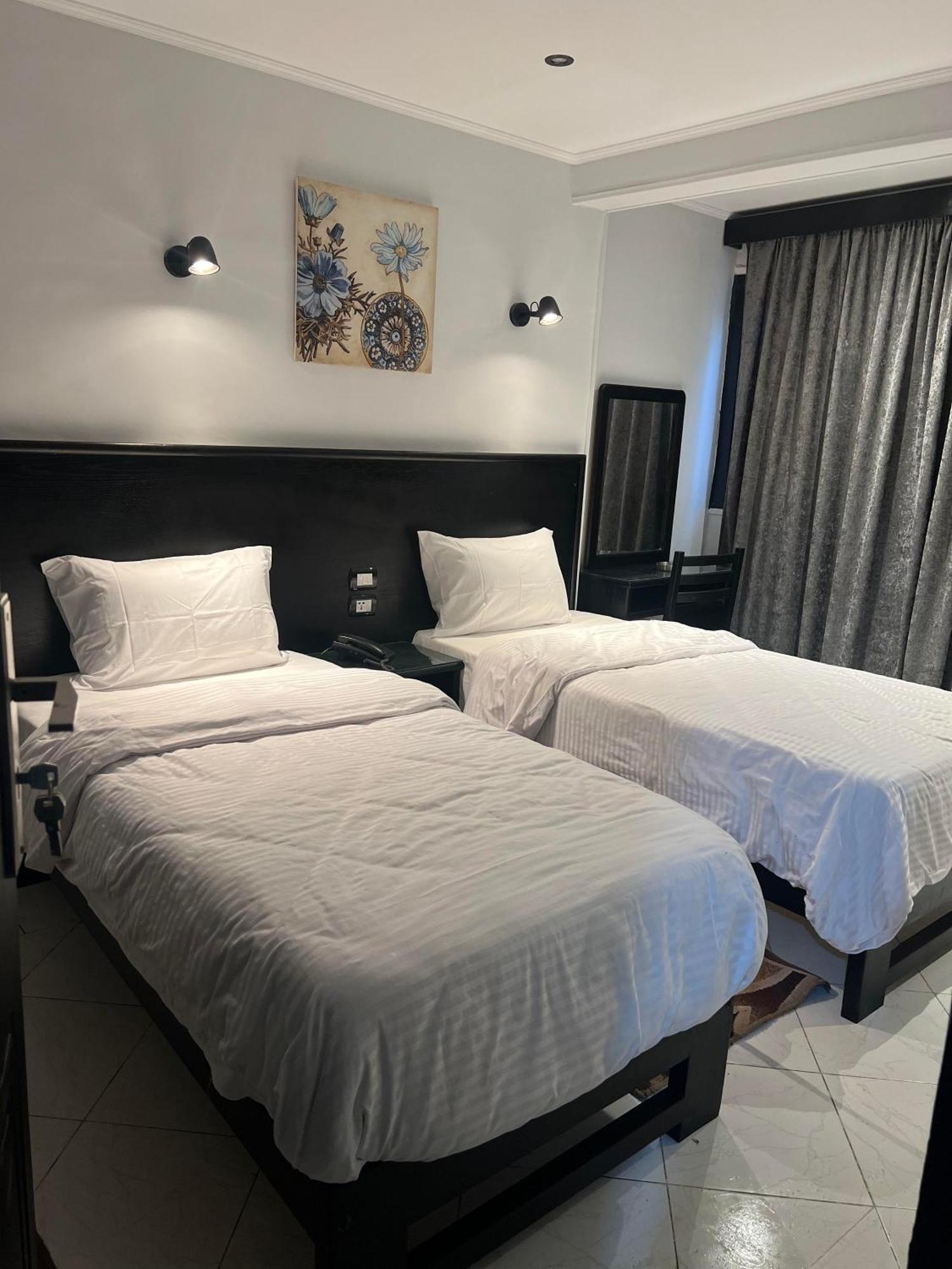 Helio Hotel